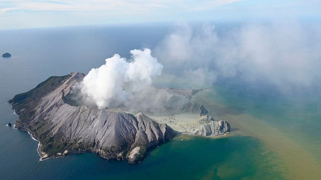 Lời nói đùa định mệnh của nạn nhân vụ phun trào núi lửa New Zealand - Ảnh 2.
