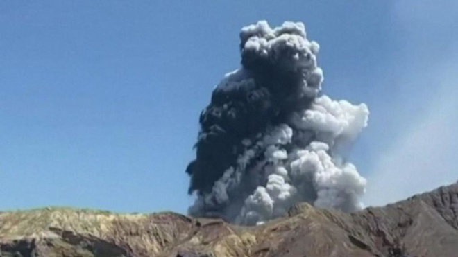 Lời nói đùa định mệnh của nạn nhân vụ phun trào núi lửa New Zealand - Ảnh 3.