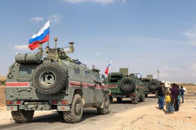 CẬP NHẬT: Israel phát hiện Nga kích hoạt S-400 ở Syria, tiêm kích Anh suýt bị bắn hạ - Mỹ chặn xe tuần tra, dọa dùng vũ lực với Nga - Ảnh 18.