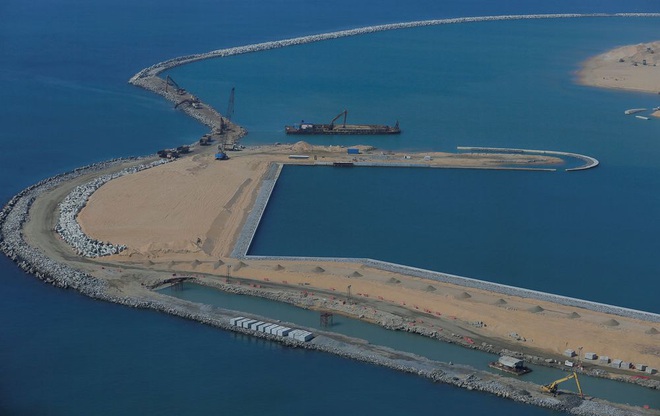 Trung Quốc đã xây xong đảo nhân tạo ngoài khơi Sri Lanka - Ảnh 4.