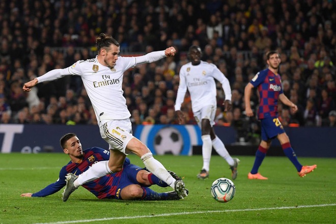 Real cầm hòa Barca, Zidane tán dương Bale - Ảnh 2.