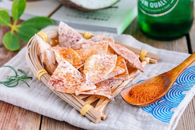 Cuối tuần rảnh tranh thủ làm snack khoai môn để dành ăn vặt cho lành mạnh nào các mẹ ơi! - Ảnh 4.