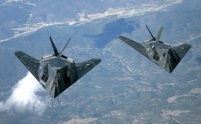 Chết trên đỉnh hoàng kim: Vì sao Mỹ khai tử F-117A khi đối thủ chưa hề có máy bay tàng hình? Chết trên đỉnh hoàng kim: Vì sao Mỹ khai tử F-117A khi đối thủ chưa hề có máy bay tàng hình?