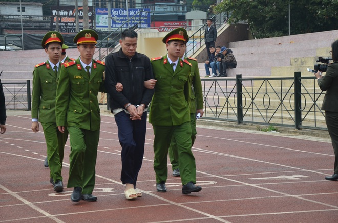 Chị gái nữ sinh Cao Mỹ Duyên: Từ lúc em mất, mẹ bị bắt, cuộc sống là một thảm kịch chưa biết hồi kết - Ảnh 3.