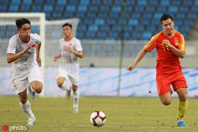 Báo Hàn Quốc: Sự bám đuổi của bóng đá Việt Nam là điều khiến Trung Quốc lo sợ - Ảnh 2.