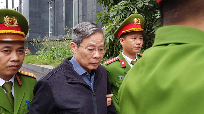 Tuyên án vụ MobiFone mua AVG: Ông Nguyễn Bắc Son bị tuyên án chung thân, Trương Minh Tuấn 14 năm tù - Ảnh 3.