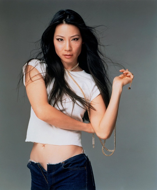 Lucy Liu: Mỹ nhân gốc Á đi lên từ phim nóng, nổi danh Hollywood nhờ Thiên thần của Charlie - Ảnh 3.