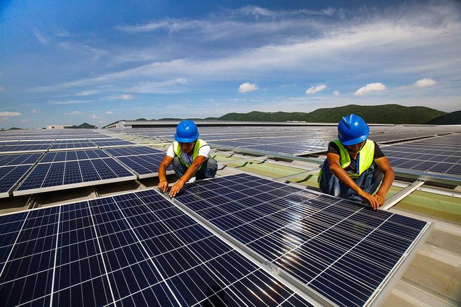 Trung Quốc tham vọng xây trạm năng lượng mặt trời trên vũ trụ vào năm 2035 - Ảnh 1.