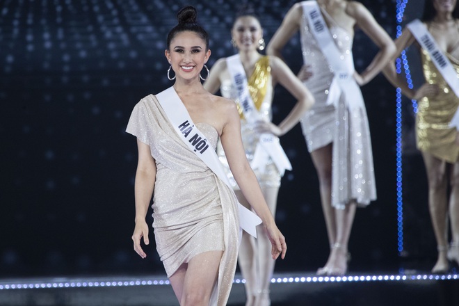 TRỰC TIẾP Chung kết Hoa hậu Hoàn vũ Việt Nam 2019: Top 10 thí sinh xuất sắc nhất được công bố - Ảnh 9.