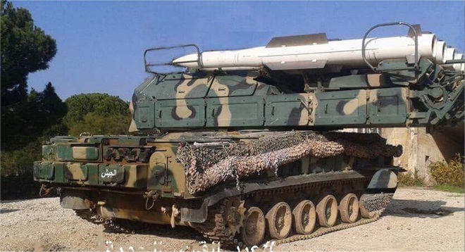 Hình ảnh sát thủ phòng không tầm trung Buk-M2E của Syria bị tấn công phá hủy - Ảnh 13.