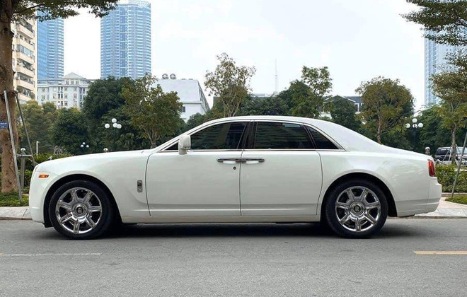 Rolls-Royce Ghost biển siêu đẹp, chạy 10 năm rao bán 9,999 tỷ đồng ở Hà Nội - Ảnh 8.