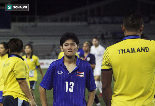 Trợ lý xinh đẹp Thái Lan khóc hết nước mắt, chết lặng khi nhìn Việt Nam nhận HCV SEA Games - Ảnh 2.