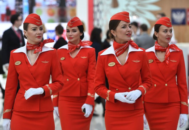 Ảnh: Nhan sắc ngọt ngào của các nữ tiếp viên hàng không Nga và Xô viết - Ảnh 9.