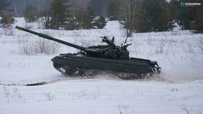Chuyên gia Nga thừa nhận xe tăng T-64BM Ukraine vượt trội T-72B3 - Ảnh 2.