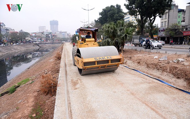 Sau cắt xén, 2 tuyến vành đai của Thủ đô rộng thênh thang sạch đẹp - Ảnh 5.