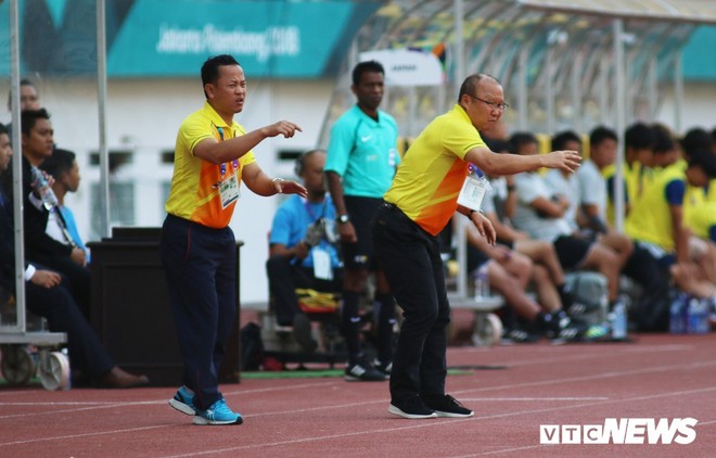 Cựu trợ lý ngôn ngữ Lê Huy Khoa: VFF, HLV Park Hang Seo đâu có trách gì tôi - Ảnh 5.