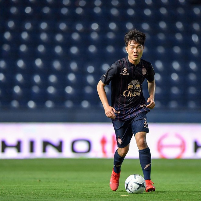 Xuân Trường: Mong người hâm mộ Việt Nam cổ vũ Buriram United - Ảnh 2.