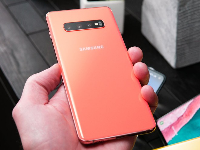 Cảm nhận đầu tiên sau khi dùng thử gia đình Galaxy S10: Cực kỳ cao cấp và sang trọng - Ảnh 9.