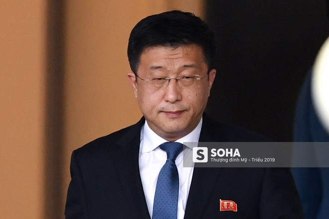 [ẢNH] Trưởng đoàn đàm phán Triều Tiên rời nhà khách Bộ ngoại giao - Ảnh 1.