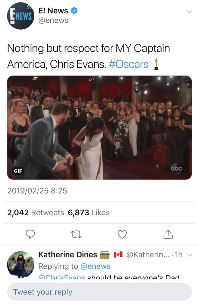 Khoảnh khắc gây sốt tại Oscar 2019: Chàng đội trưởng Mỹ Chris Evans xứng đáng ẵm giải quý ông dễ mến nhất! - Ảnh 4.