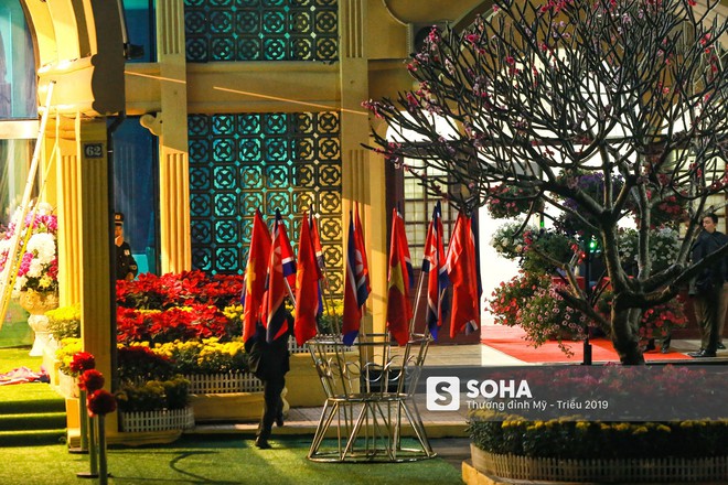 [ẢNH] Ga Đồng Đăng rợp cờ hoa trước khoảnh khắc đón chào nhà lãnh đạo Kim Jong Un - Ảnh 9.