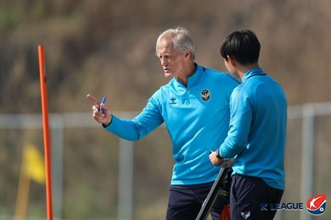 Báo Hàn Quốc phân tích lý do Công Phượng là vũ khí bí mật của Incheon United - Ảnh 2.