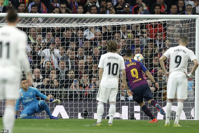 Barcelona vùi dập Real Madrid trong trận đấu có thống kê không tưởng - Ảnh 3.