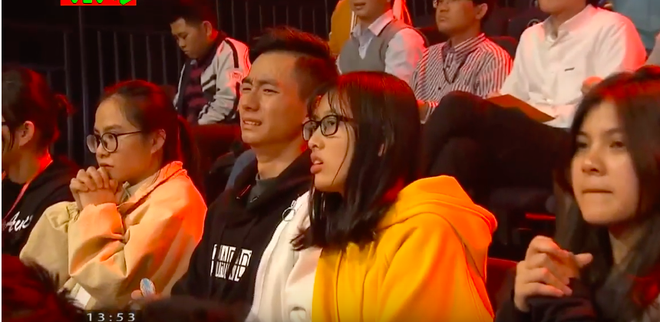 Chủ quan tại phần thi Về đích, hot boy Nghệ An khiến khán giả bật khóc nức nở vì tuột mất cơ hội vào Chung kết năm Olympia 2019 - Ảnh 6.
