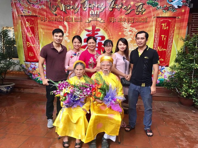 Cụ ông 92 tuổi bao vợ cùng 16 người con đi Đà Lạt - Nha Trang, các cháu chỉ được ở nhà hóng ảnh - Ảnh 8.