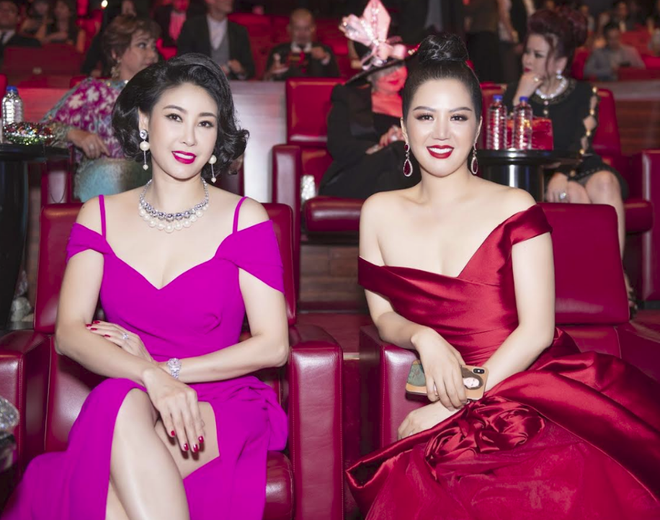 Hoa hậu Đinh Hiền Anh và Hà Kiều Anh đoạt giải Nữ hoàng Đêm hội chân dài - Ảnh 2.