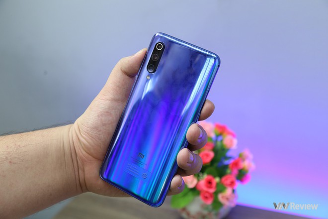 Ba ngày ăn ngủ với Xiaomi Mi 9: Yêu thôi, đừng cưới - Ảnh 3.