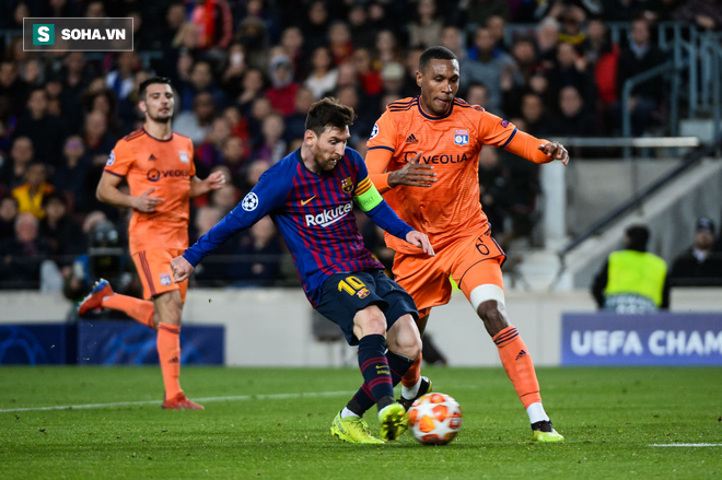 Ronaldo gọi, Messi dõng dạc trả lời bằng cơn mưa bàn thắng cùng Barcelona - Ảnh 1.