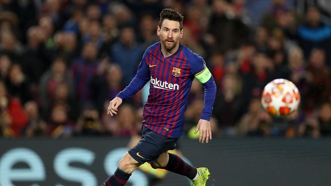 Messi có thể phá vỡ 3 kỷ lục của Ronaldo ở Champions League 2018/2019 - Ảnh 1.