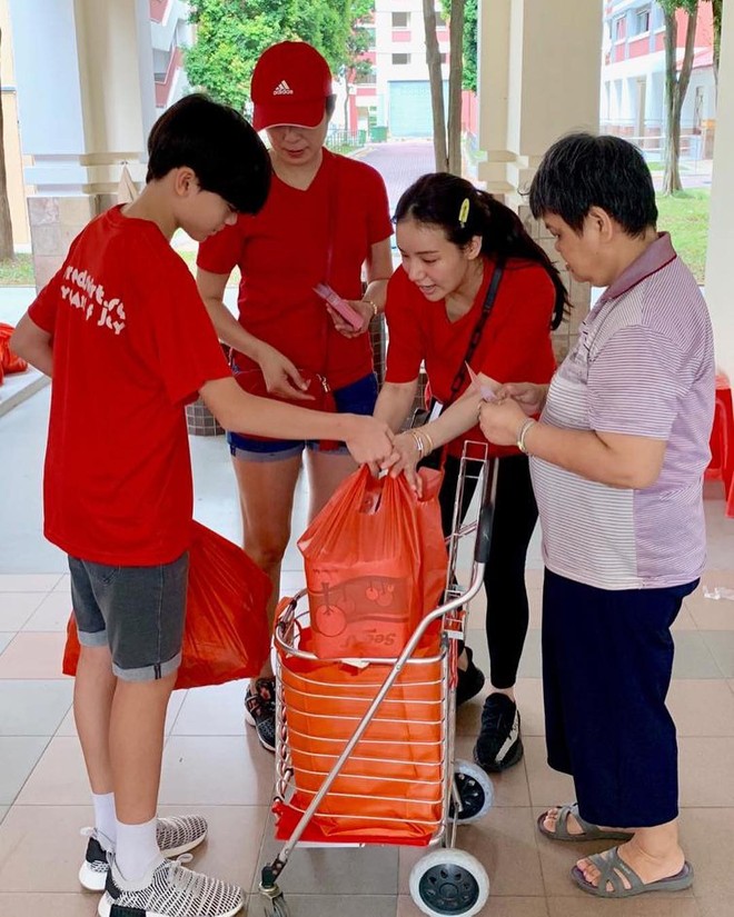 Ái nữ tỷ phú Singapore: Sống sang chảnh, là bạn thân Seungri, Cristiano Ronaldo - Ảnh 11.