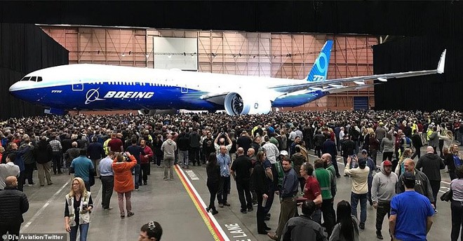 Boeing âm thầm ra mắt máy bay chở khách dài nhất thế giới - Ảnh 2.