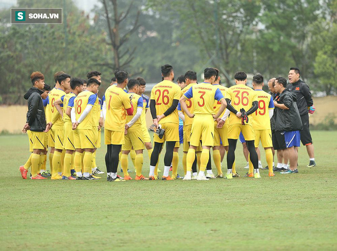 Quang Hải báo tin vui cho thầy Park, Đình Trọng lại vắng mặt - Ảnh 2.