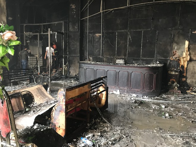 Hiện trường tan hoang trong vụ cháy kinh hoàng tại khu tổ hợp khách sạn, quán bar Avatar - Ảnh 15.