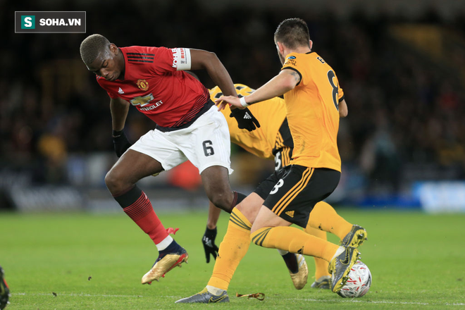 Dưới tay Solskjaer, thật đáng tiếc khi Pogba vẫn là mãnh hổ với trái tim thỏ đế - Ảnh 3.