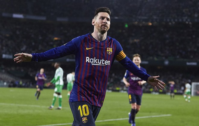 Messi lập hat-trick siêu phẩm và phản ứng không ngờ từ các cổ động viên đối phương - Ảnh 5.