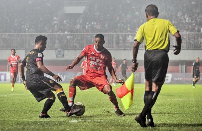 Indonesia rúng động vì chủ tịch Liên đoàn bóng đá bị bắt - Ảnh 2.