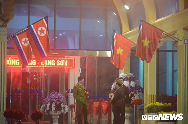 Ảnh: Ga Đồng Đăng thắt chặt an ninh trước giờ Chủ tịch Triều Tiên Kim Jong-un về nước - Ảnh 2.