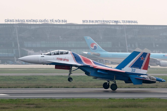 Cận cảnh chiến đấu cơ quái thú Su-30SM Hiệp sĩ Nga ở Việt Nam: Chỉ hai từ cực đẹp! - Ảnh 15.
