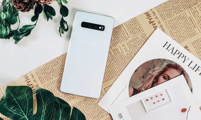 Đánh giá Galaxy S10: Lấy lỗ làm lãi - Ảnh 16.