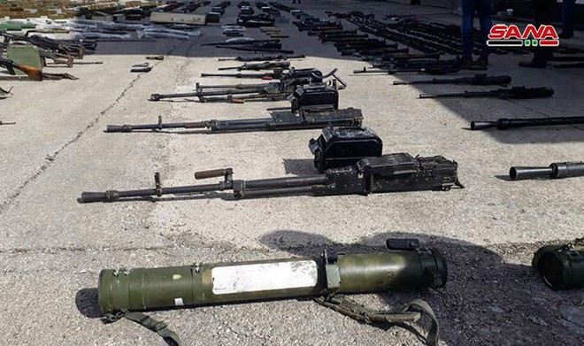 Quân đội Syria lại thu hoạch một kho vũ khí của “nổi dậy” ở miền bắc Homs - Ảnh 7.