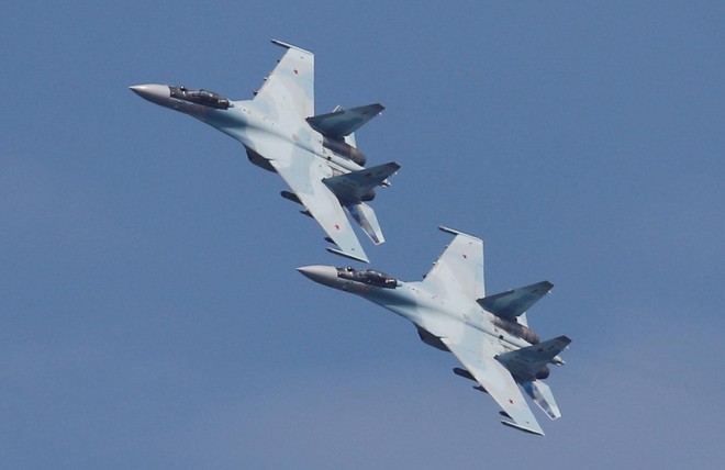 Su-35 lần đầu chạm trán MiG-35, đánh bật cả niềm tự hào của Pháp - Ảnh 1.