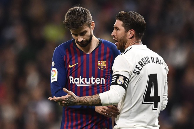 Đội trưởng Real Madrid ăn đòn sau khi liên tục chơi xấu với Messi - Ảnh 9.