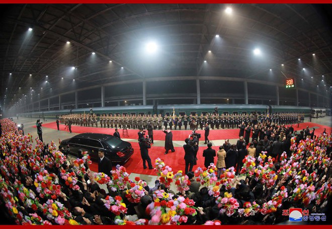 KCNA: Ông Kim Jong Un đã về tới Triều Tiên, tiếng hô Muôn năm vang vọng bầu trời Bình Nhưỡng - Ảnh 4.