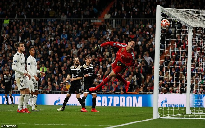 Địa chấn: Thua 1-4 Ajax trên sân nhà, Real Madrid bị đá văng khỏi Champions League - Ảnh 2.