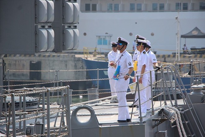 Ngắm đôi tàu huấn luyện Nhật Bản vừa đến Đà Nẵng - Ảnh 8.