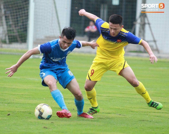 HLV trưởng U18 Việt Nam phản ứng cực gắt khi học trò để thua đội hạng nhất Phố Hiến FC - Ảnh 9.